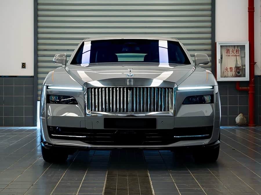 劳斯莱斯 闪灵 汽车图片 #3