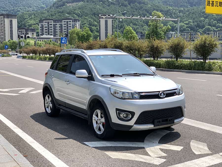 Great Wall M4 2012 صورة سيارة #3