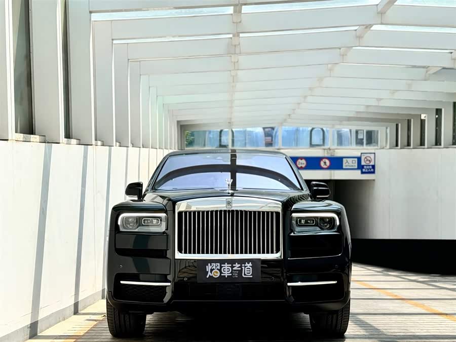 Rolls-Royce Cullinan 2021 car image #3