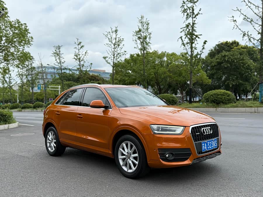 Audi Q3 (Imported) 2013 car image #3