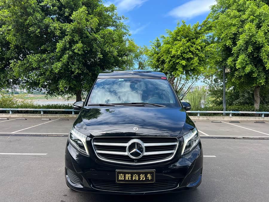 Mercedes-Benz V Class 2020 car image #3