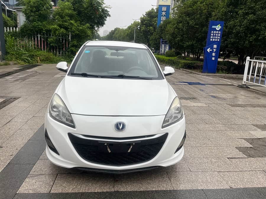 Changan Alsvin V5 2014 car image #3