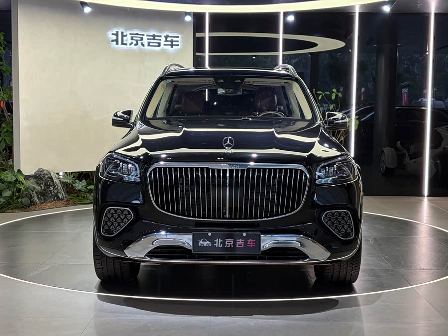 Mercedes-Benz Maybach GLS 2024 صورة سيارة #3