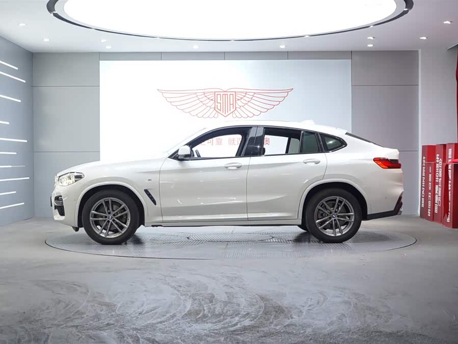 BMW X4 2020 #3 BMW X4 2020 car image #3