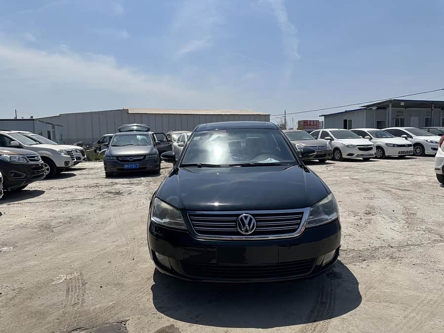 Volkswagen Passat Lingyu 2012 car image #3