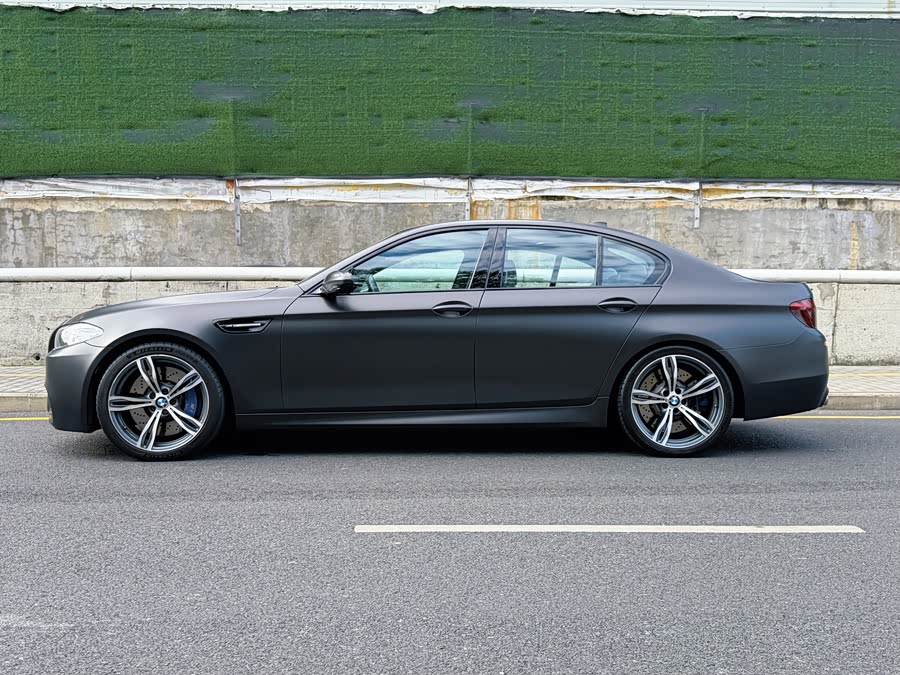 BMW M5 2014 #3 BMW M5 2014 car image #3
