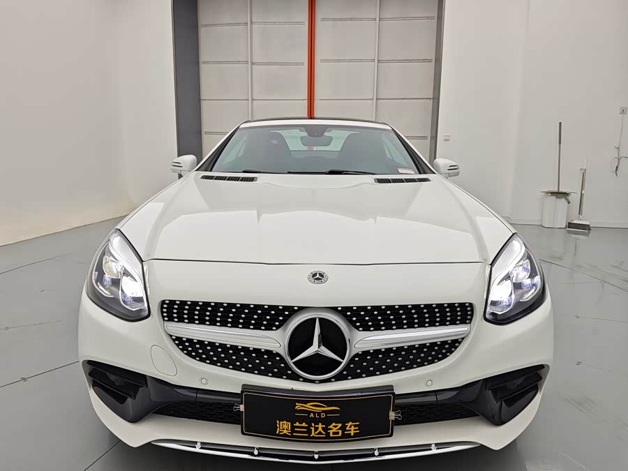 Mercedes-Benz SLC Class 2017 car image #3