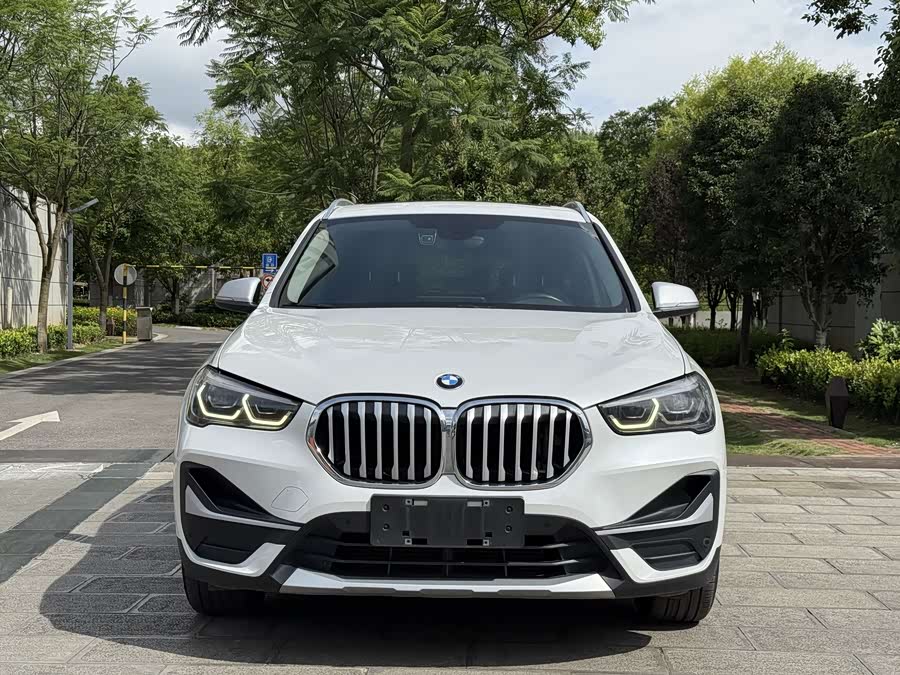 BMW X1 2020 #3 BMW X1 2020 car image #3