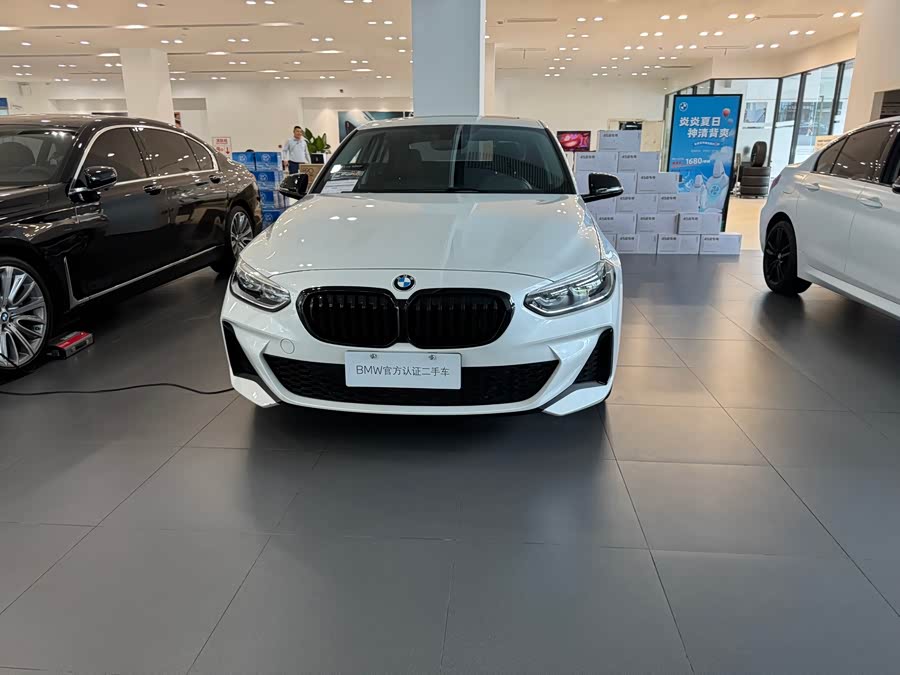 BMW 1 Series 2020 car image #3