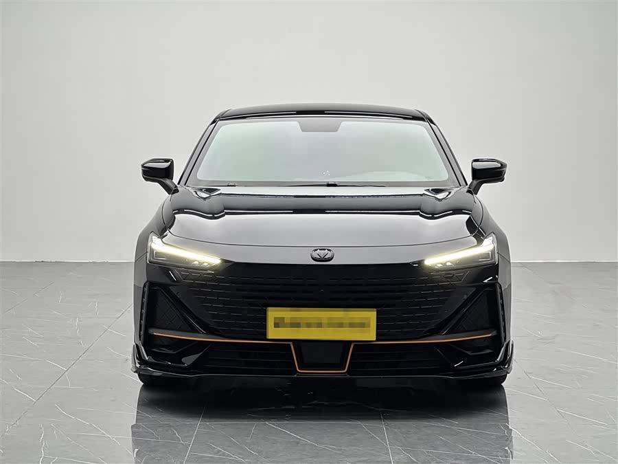 Changan UNI-V 2023 car image #3