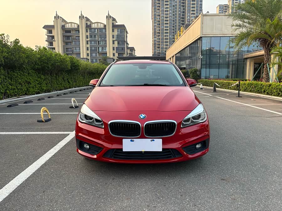 BMW 2 Series Tourer 2018 car image #3