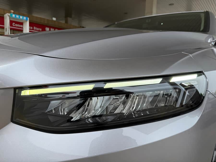 GEELY PrefaceL 2020 car image #3