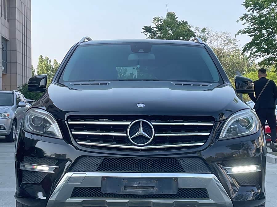 Mercedes-Benz M Class 2013 car image #3