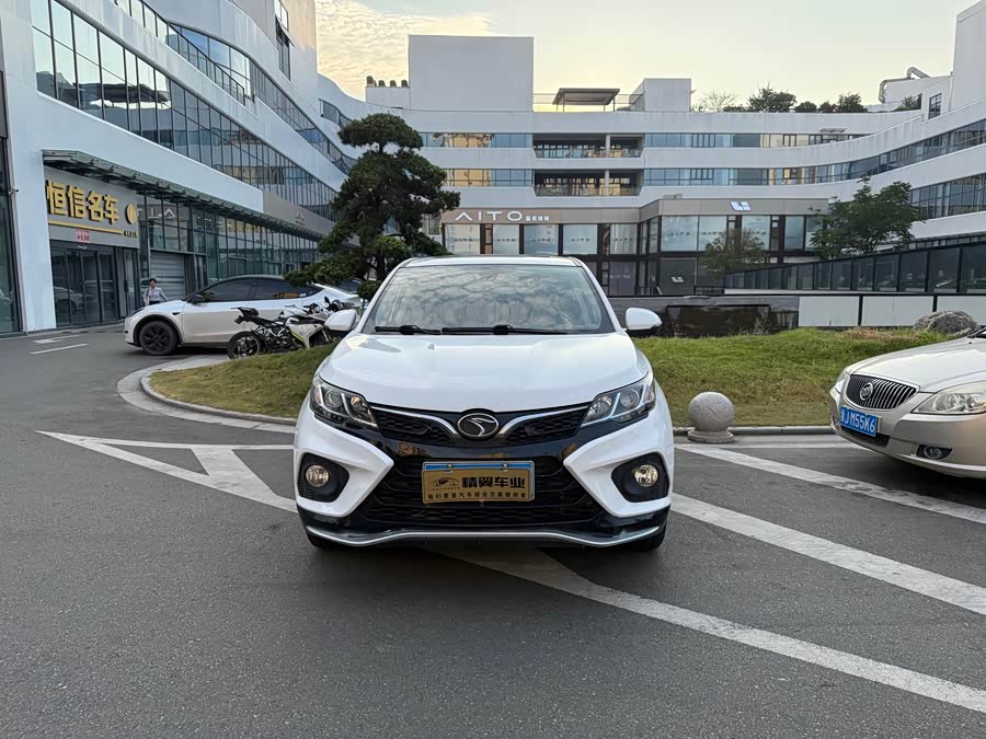 Soueast DX3 2019 #3 Soueast DX3 2019 car image #3