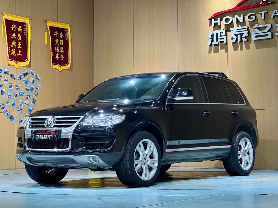 Volkswagen Touareg 2010 immagine di auto #3