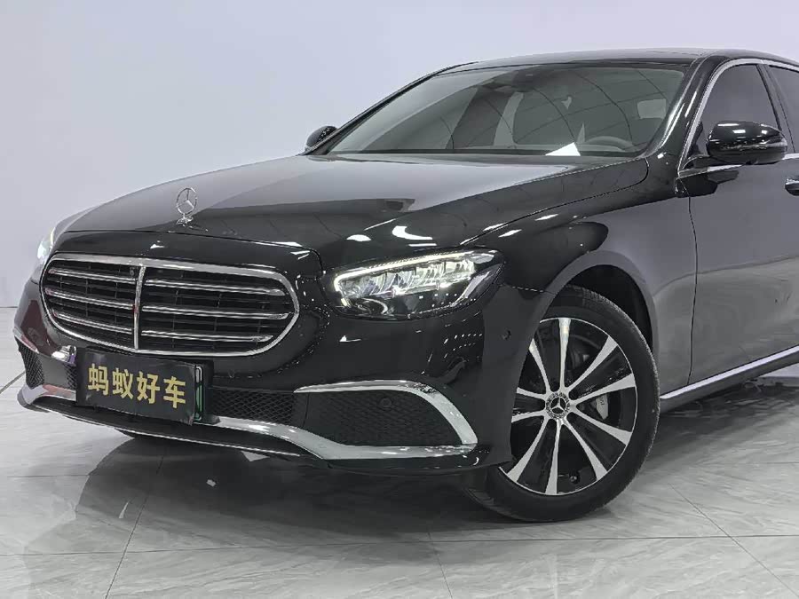 Mercedes-Benz E Class New Energy 2023 car image #3