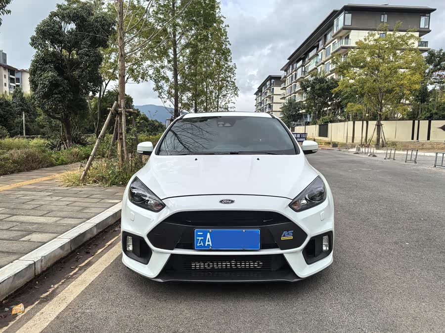 Ford Focus (Imported) 2018 car image #3