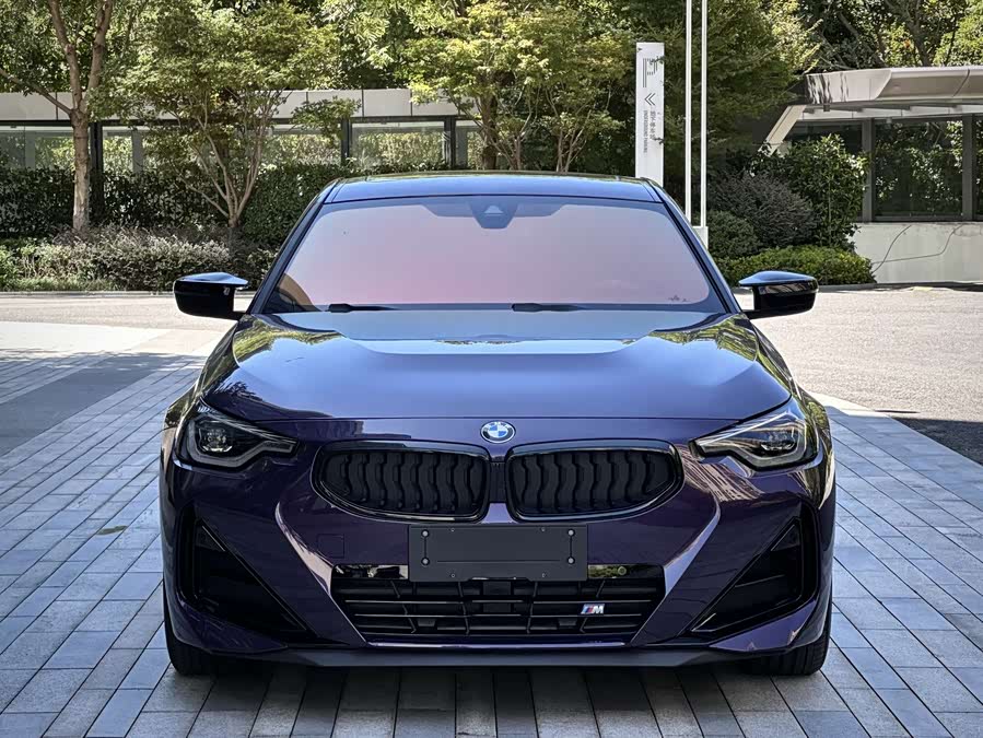 BMW M240i 2025 immagine di auto #3