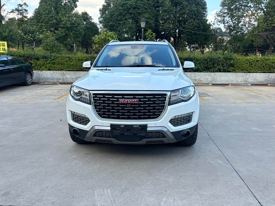Haval H8 2017 car image #3