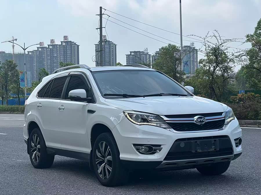 BYD S7 2017 car image #3