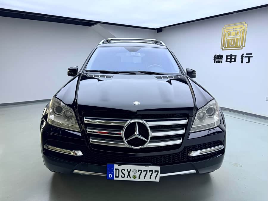 Mercedes-Benz GL Class 2011 car image #3