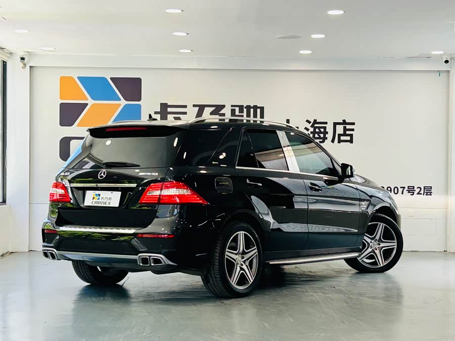 Mercedes-Benz M AMG 2015 image de voiture #3