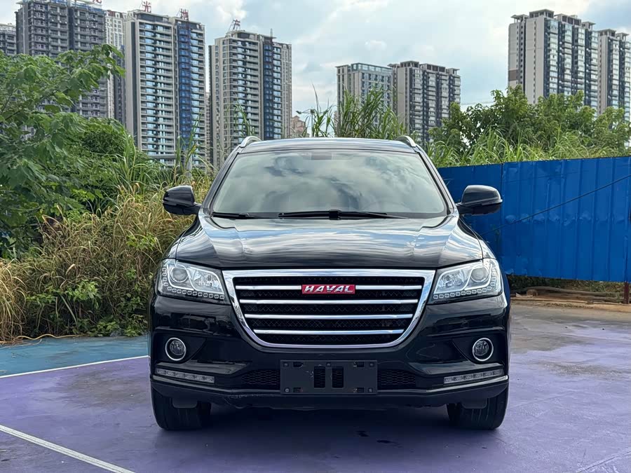 Haval H2 2014 #3 Haval H2 2014 car image #3