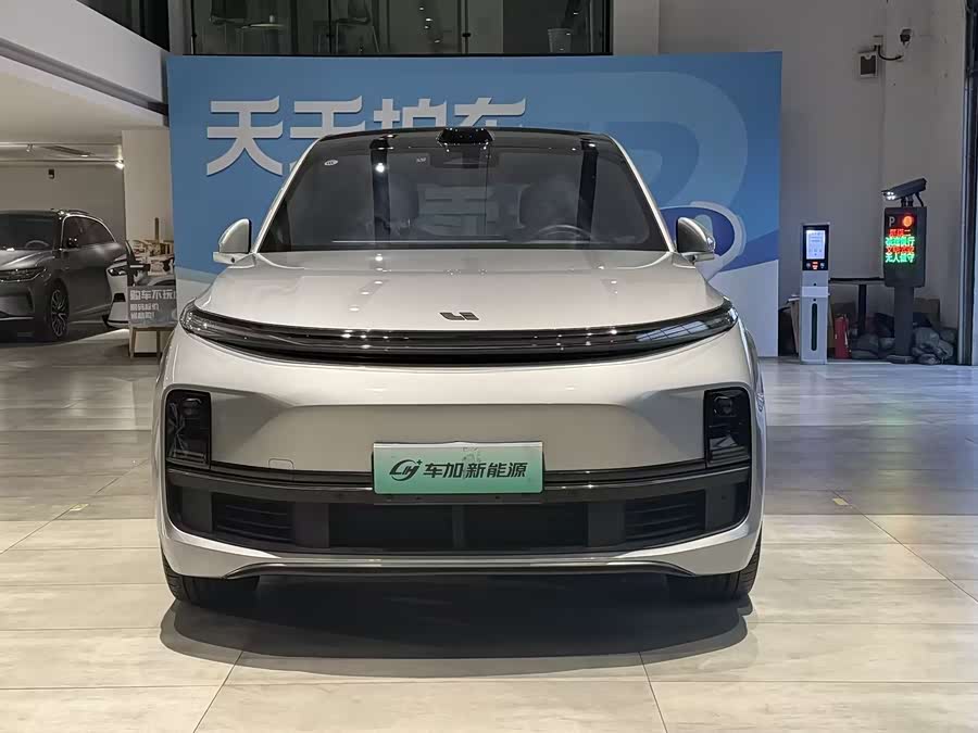 Li L9 2022 صورة سيارة #3