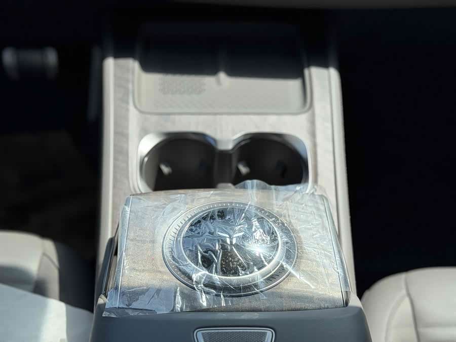 HongQi TianGong 08 #3 HongQi TianGong 08 صورة سيارة #3