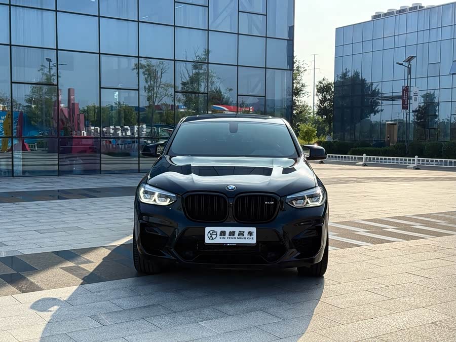 BMW X4 M 2021 car image #3