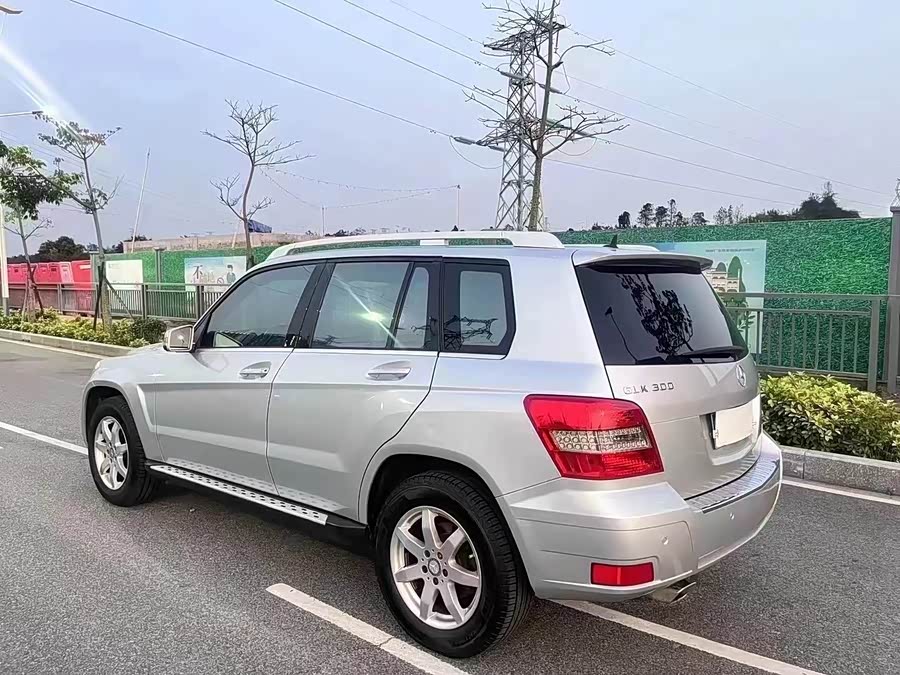 Mercedes-Benz GLK Class (Imported) 2010 #3 Mercedes-Benz GLK Class (Imported) 2010 car image #3