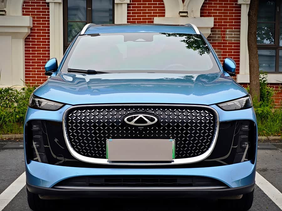 Chery Tiggo8 PLUS C-DM 2024 #3 Chery Tiggo8 PLUS C-DM 2024 car image #3