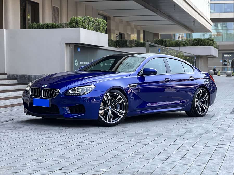 BMW M6 2015 car image #3