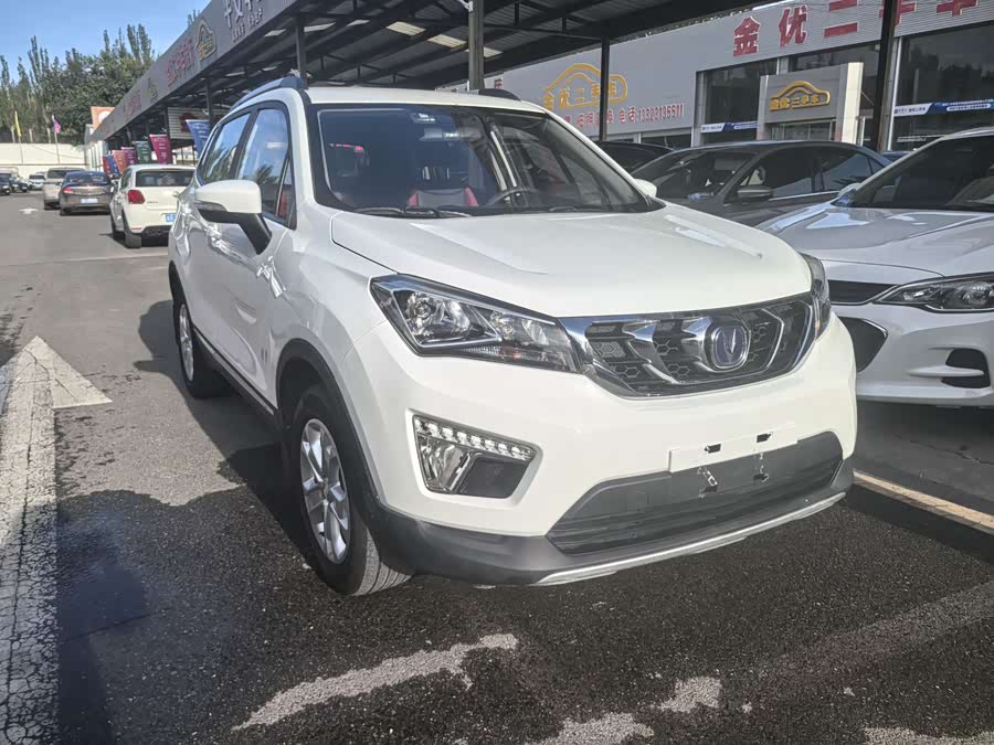 Changan CS15 2018 car image #3
