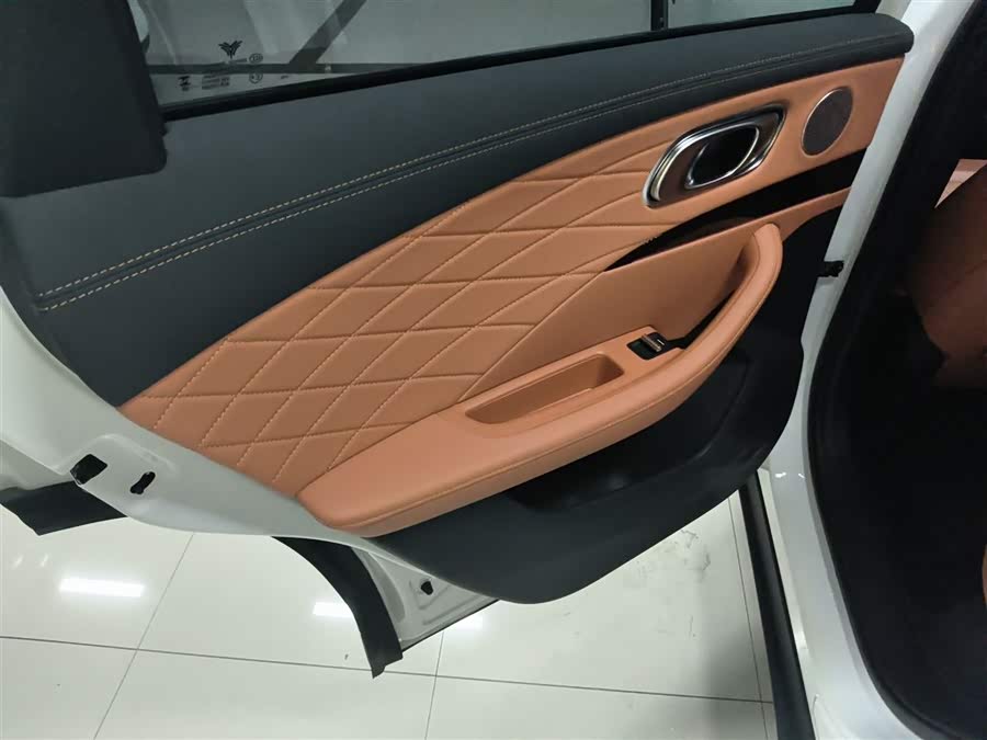 Neta L 2024 #3 Neta L 2024 изображение автомобиля #3