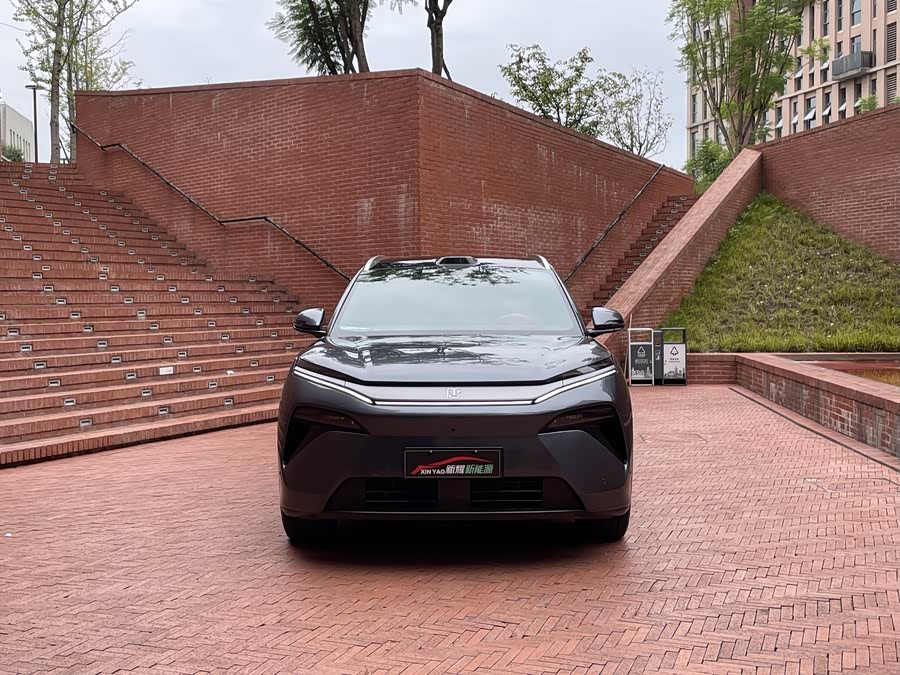 BYD Tang L 2025 immagine di auto #3