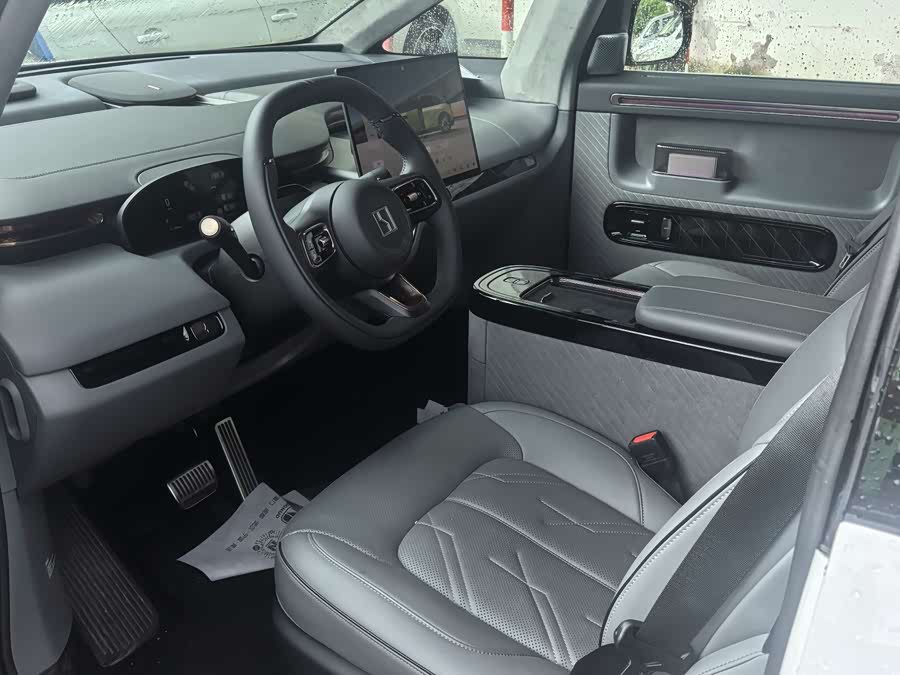 Zeekr MIX 2024 car image #3