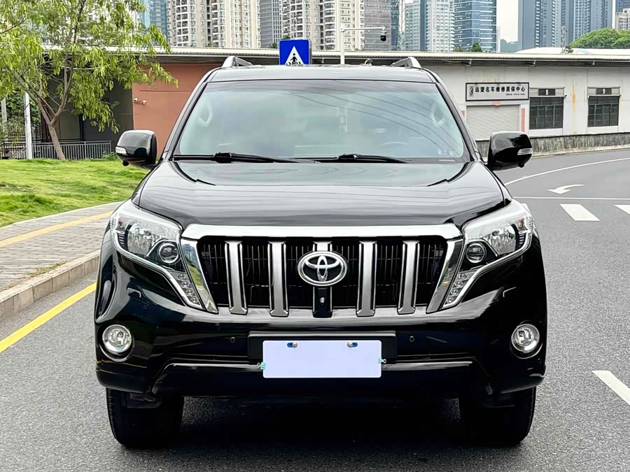 Toyota Prado (Imported) 2016 car image #3