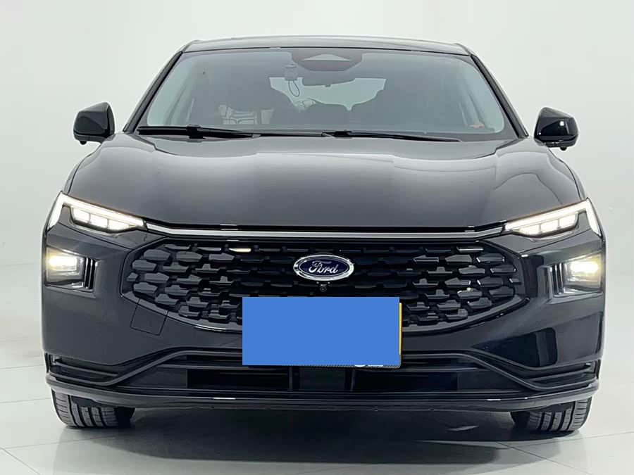 Ford Mondeo 2025 #3 Ford Mondeo 2025 car image #3