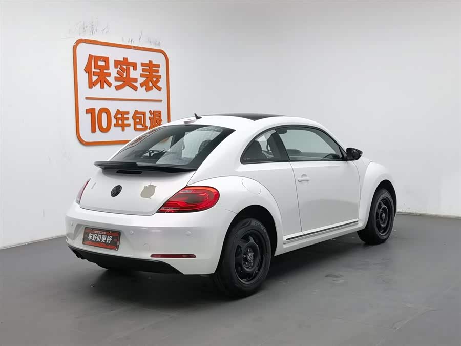 Volkswagen Beetle 2015 car image #3
