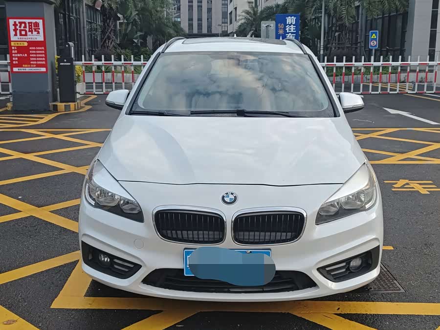 BMW 2 Series Tourer 2016 car image #3