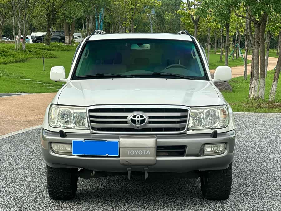 丰田 兰德酷路泽 2006 汽车图片 #3