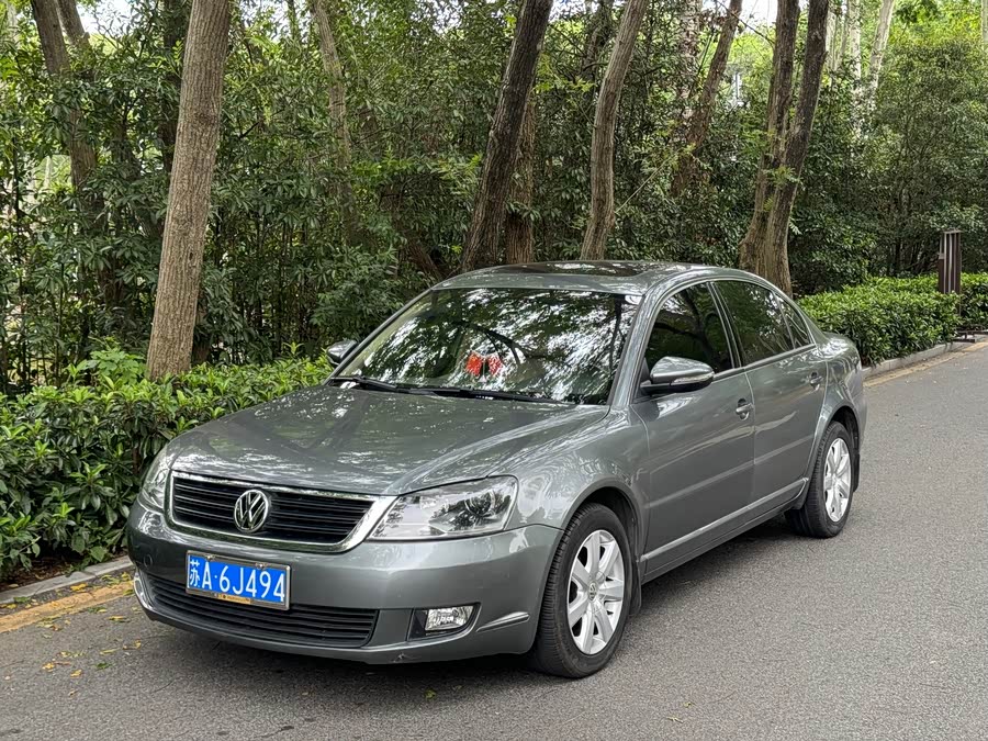 Volkswagen Passat Lingyu 2010 #3 Volkswagen Passat Lingyu 2010 car image #3