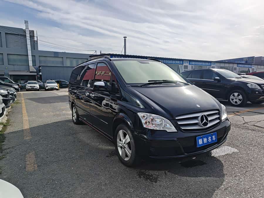 奔驰 唯雅诺 2016 汽车图片 #3