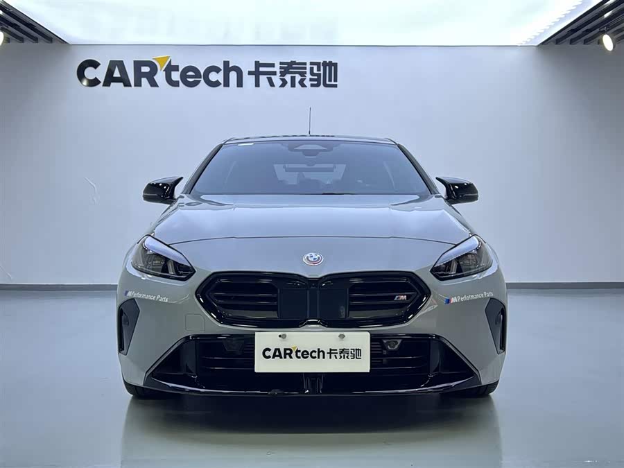 BMW M235L 2025 car image #3