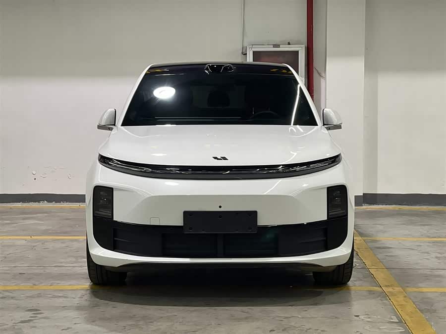 Li L6 2024 imagen de coche #3