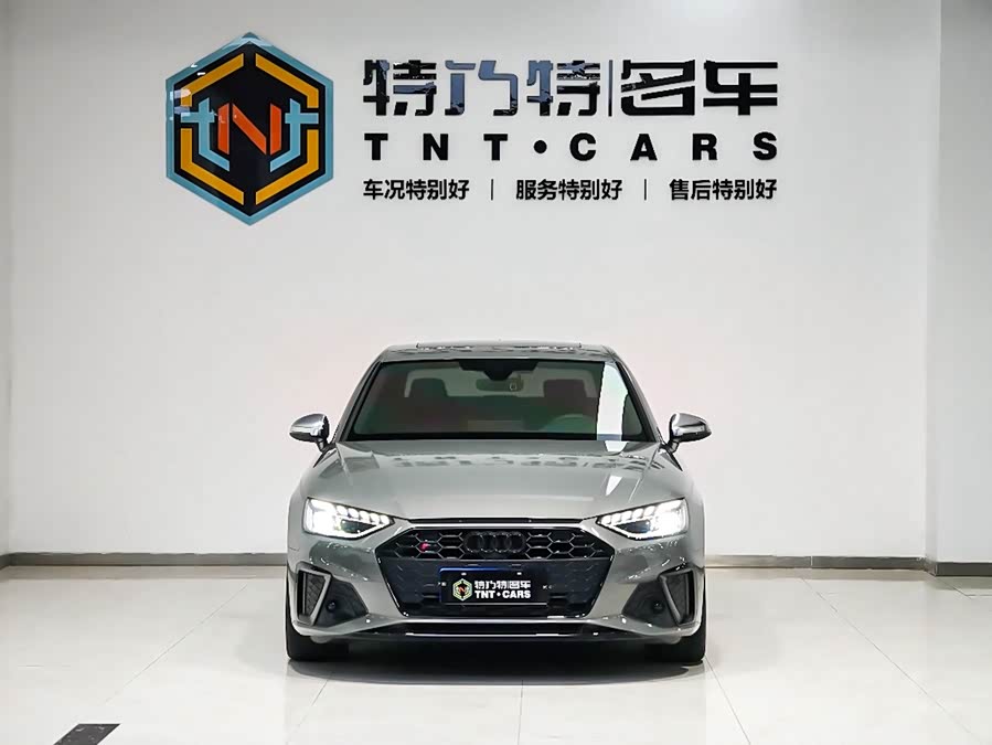 Audi S4 2023 صورة سيارة #3