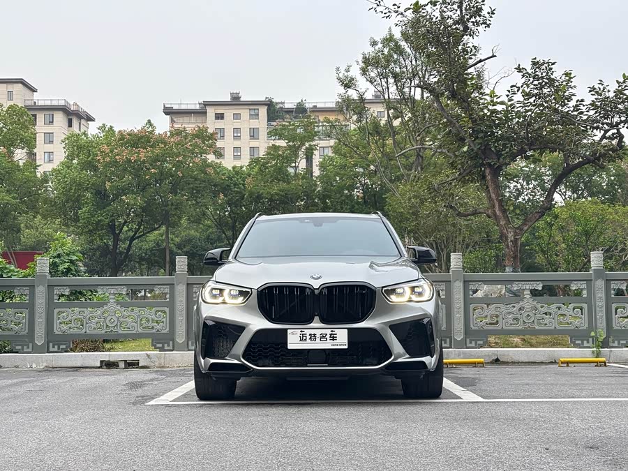 BMW X5 M 2021 car image #3