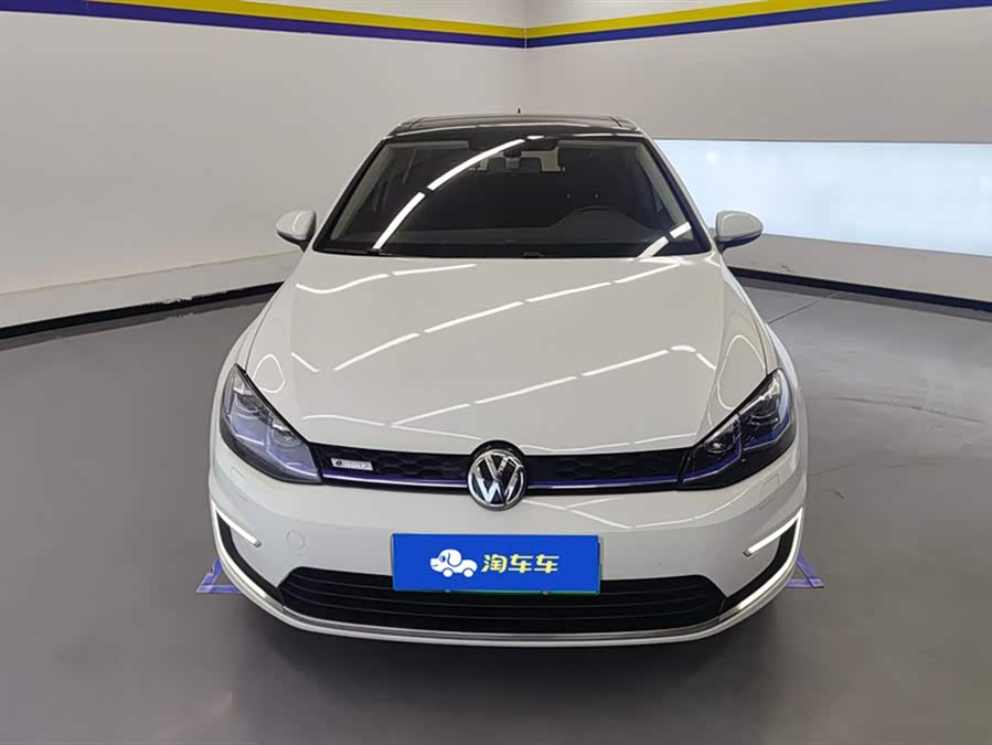 Volkswagen Golf Pure Electric 2021 imagen de coche #3