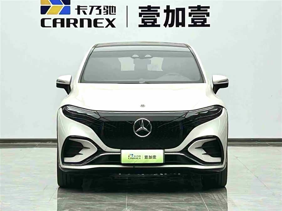 Mercedes-Benz EQS SUV 2024 car image #3